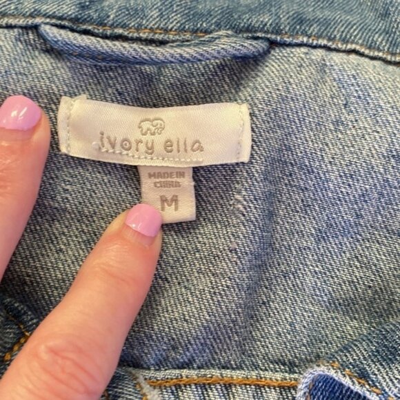 Ivory Ella Ladies Sequined Elephant Distressed Jean Jacket Women’s Size Medium - Picture 5 of 8
